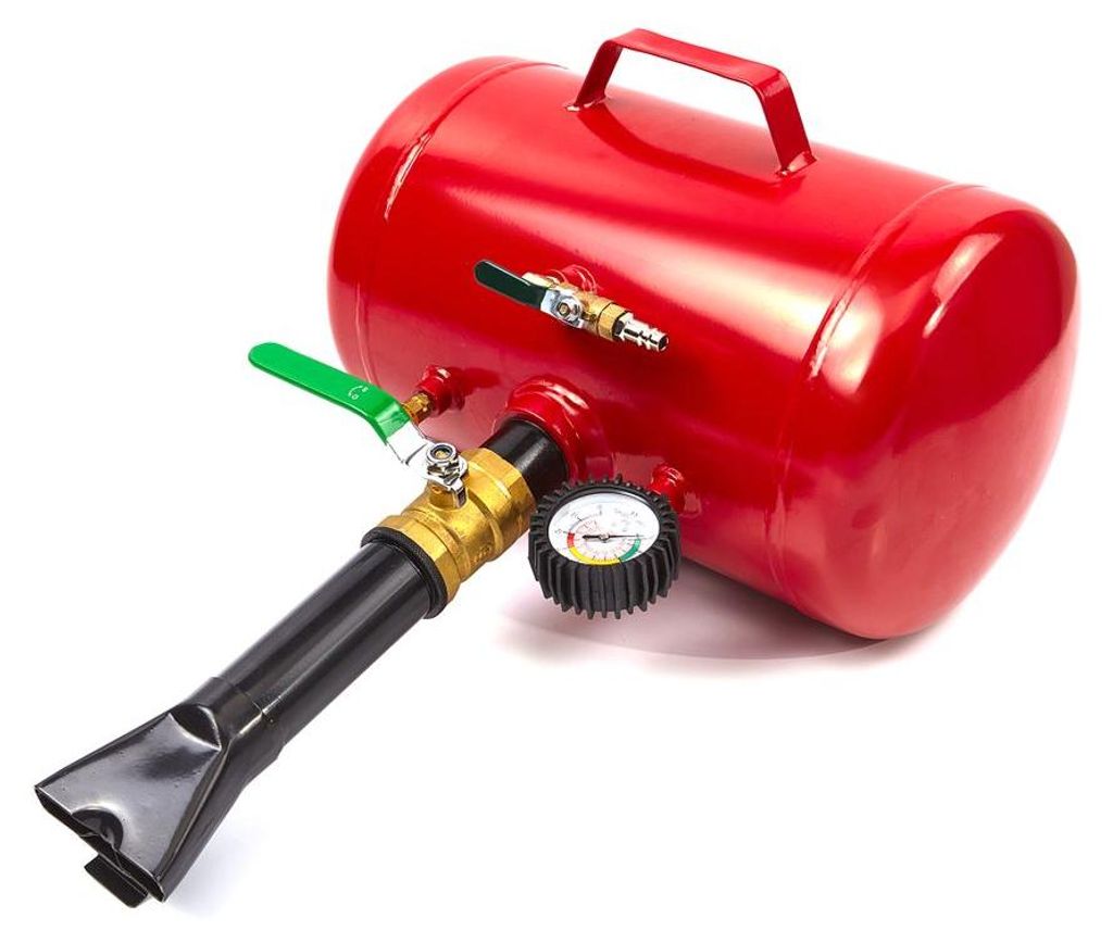 HBM Airbooster mit 18-Liter-Tank