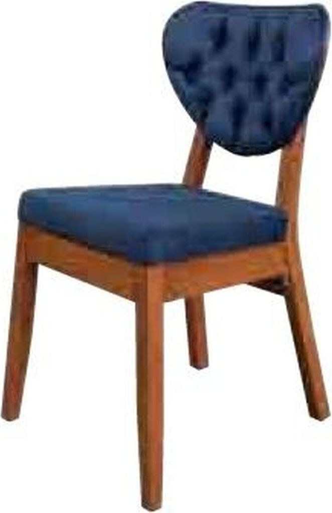Ein Holzstuhl mit einem weichen Sitz und einem runden Chesterfield -Rücken