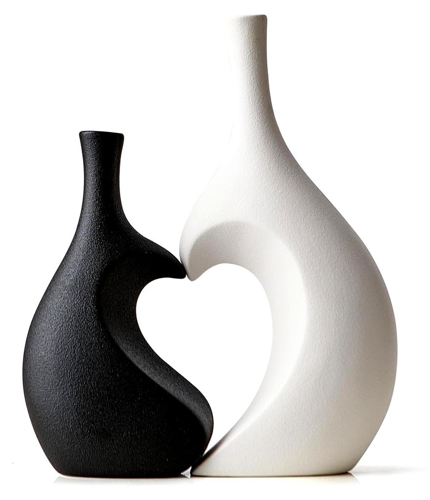 Herzförmige Vasen im Set (2 Stück) - Schwarz & Weiß, Minimalistische Deko-Vasen für Wohnzimmer, Esstisch, Couchtisch & Regal, Modernes Herz-Des...