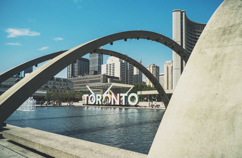 hansepuzzle 41303 - Toronto Puzzle, 500 Teile, Gebäude, 46,0 x 30,0cm mit hochwertiger Aufbewahrung, Kartonbox und wiederverschließbarem Beutel