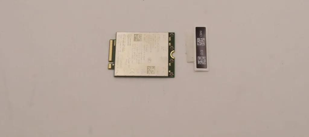 Carte Wireless WAN Lenovo FBC L860-GL pour Ordinateur ThinkPad 5W10V25852