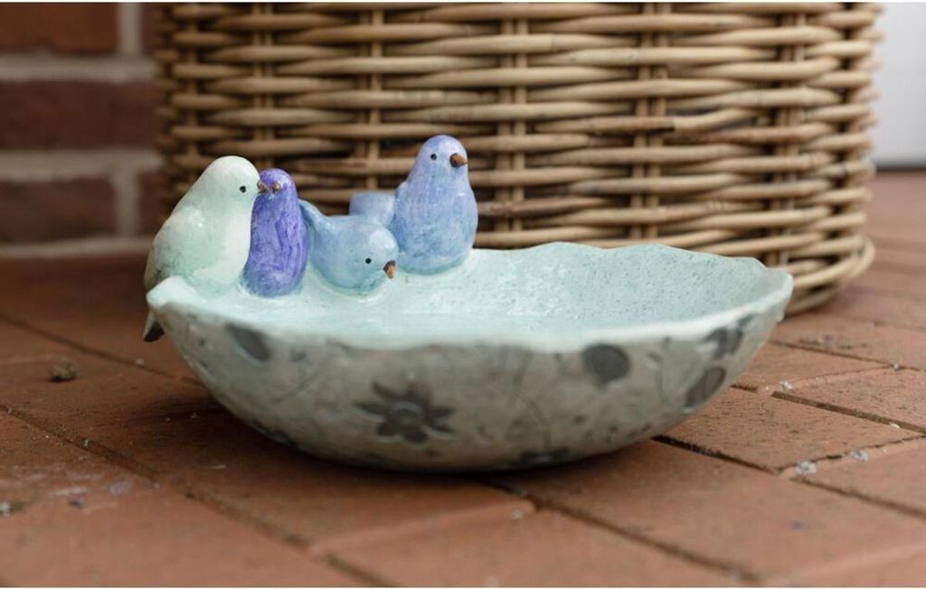 8x Vogeltränke aus Polyresin mit Vögeln 29x25x11,8 cm dekoratives Vogelbad für Garten Terrasse Balkon und Außenbereich