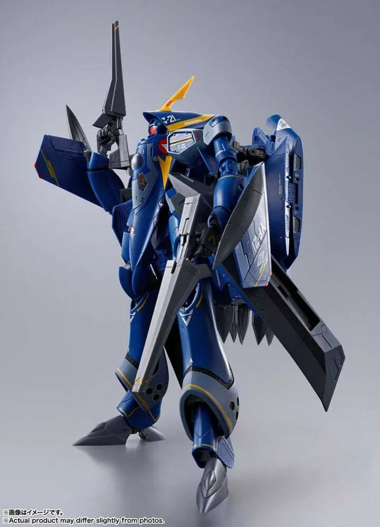 Figurine Transformable YF-21 Macross Plus DX Chogokin Guld Goa Bowman