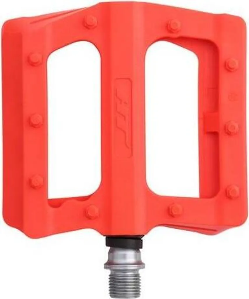 Pédale Nano-P PA 12 rouge avec picots antidérapants et axe robuste