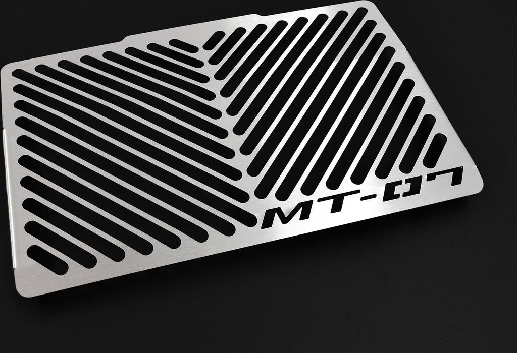 Kryt chladiče ZIEGER kompatibilní s designovým logem Yamaha Obrázek produktu 