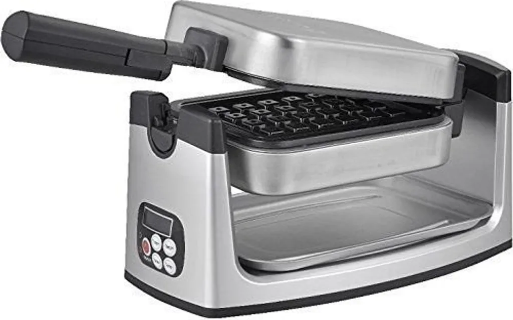 Gaufres Homogènes sans Effort : Gaufrier Rotatif Syntrox WMR-1600W Inox
