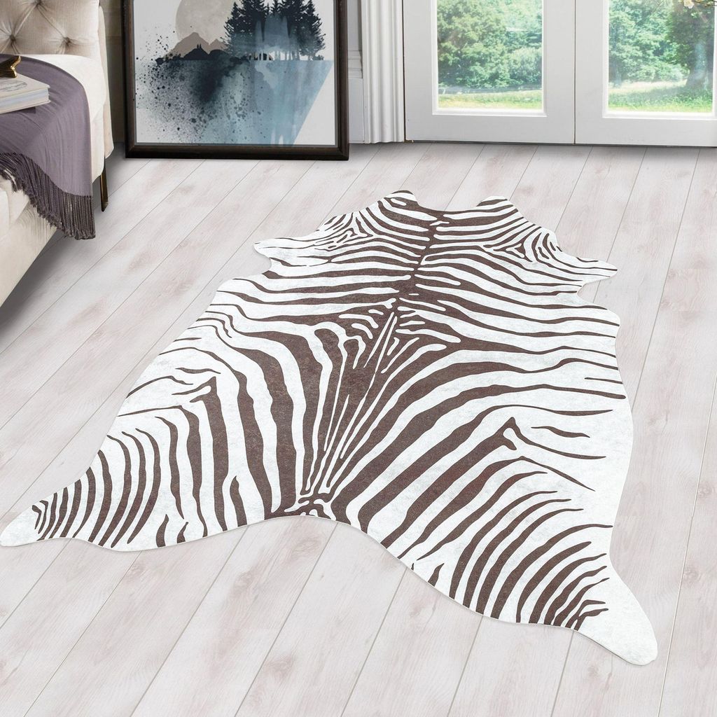 Carpetsale24 Kunstfell Teppich Fellimitat Rinderfell Kuhfell Zebrafell Tigerfell Waschbarer Teppich Kaminteppich Digitaldruck Grösse: 100x135 cm