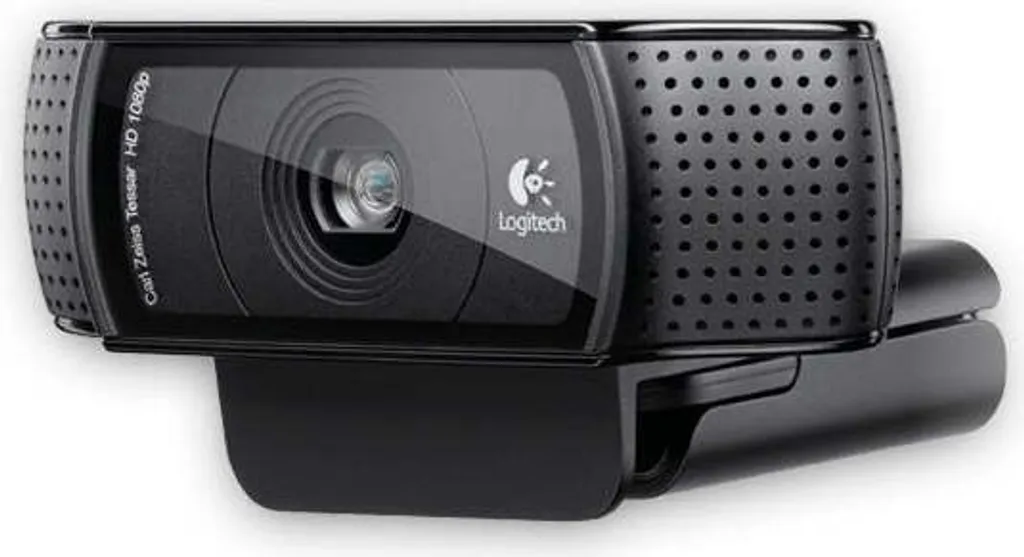 Logitech C920 HD Pro Webcam : Fini les Images Floues en Visioconférence - 40
