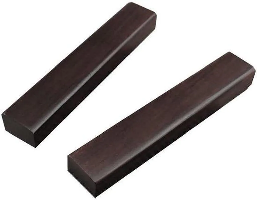 Accessoire pour calligraphie chinoise : Poids en bois pour papier