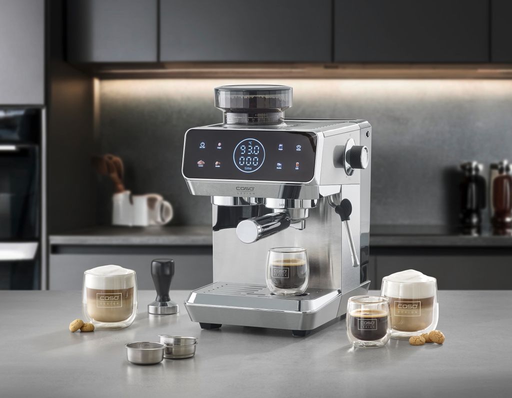 Espressomachine met een filterhouder van roestvrij staal. Productafbeelding 