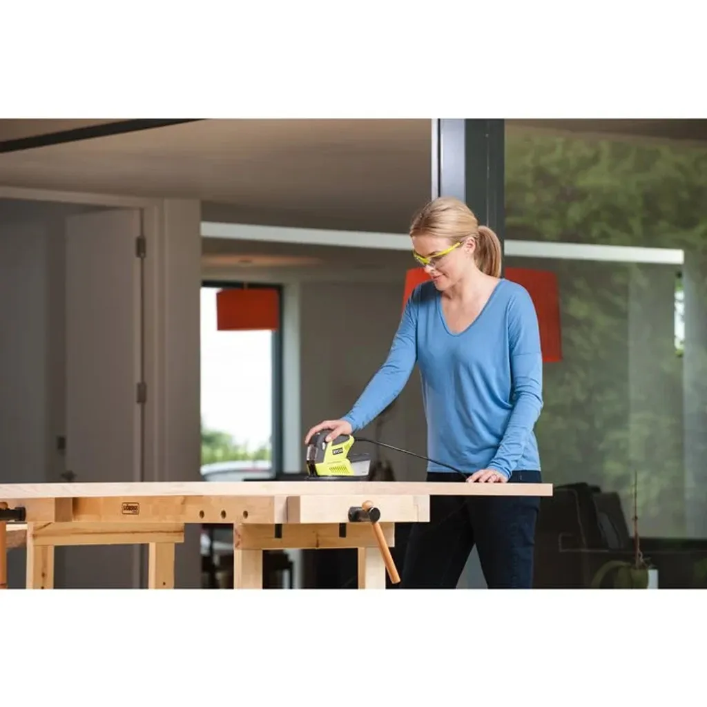 Ponceuse Vibrante Multi-support Ryobi RMS180-S 180 W avec Lame Delta