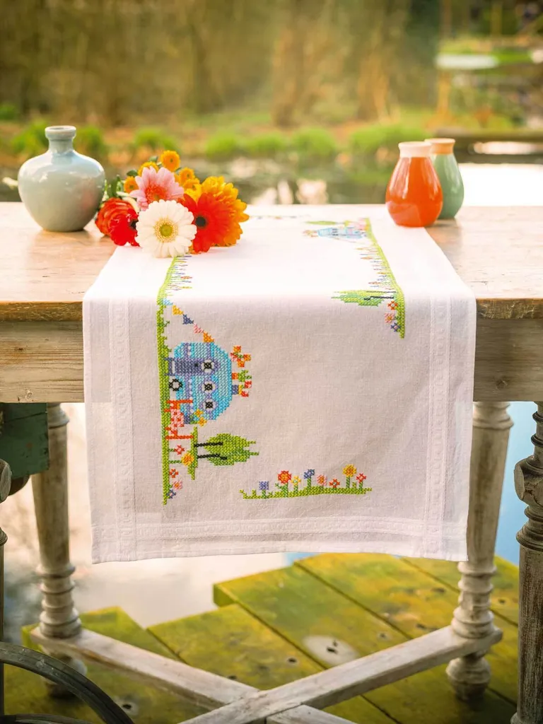 Kit broderie facile chemin de table avec dessin imprimé 40x100cm Vervaco