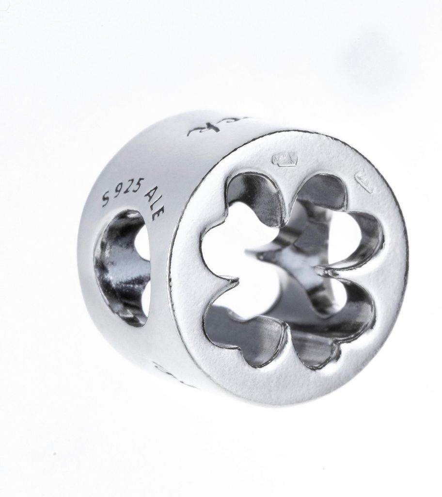 PANDORA Charm Anhänger Kleeblatt vierblättrig aus Silber, Produktbild 