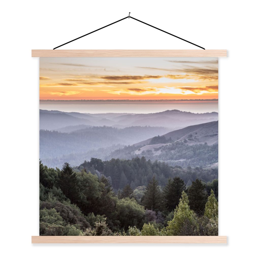 MuchoWow Textilposter Berge - Sonne - Wald - Landschaft 60x60 cm mit holzfarbenen Rahmen - Wanddekoration