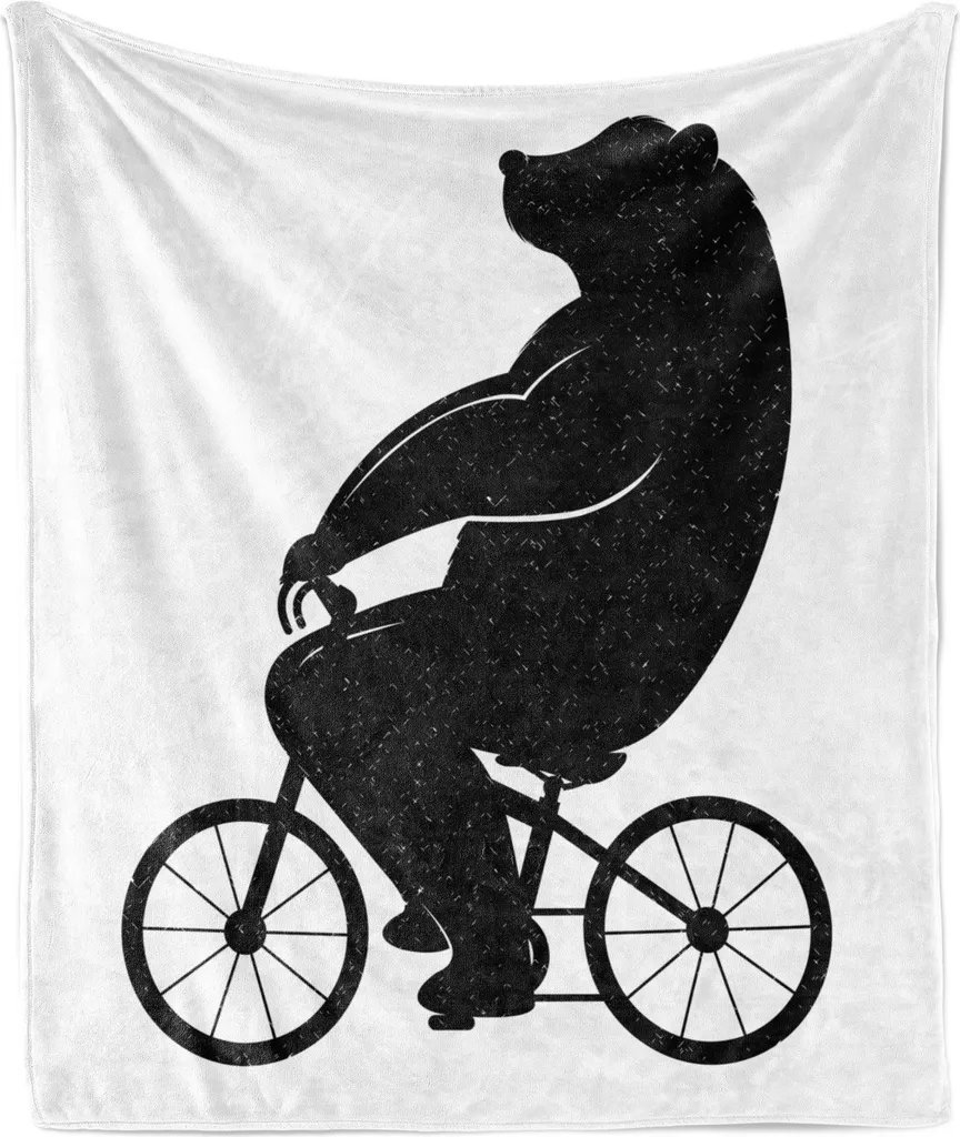 ABAKUHAUS Divertente coperta in morbido pile di flanella con orso, silhouette di una creatura soffice su una bicicletta, divertente disegno infantile, 175 x 230 cm, grigio scuro e bianco