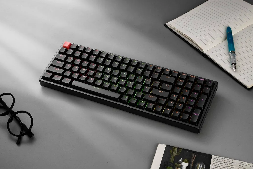 Clavier Keychron K4 QMK Super Red : Format 96% et Programmation VIA