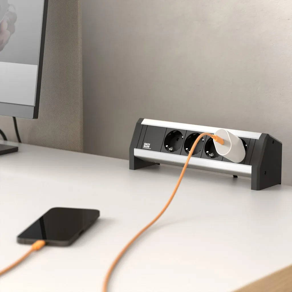 Solution alimentation bureau BACHMANN DESK 4 prises et câble de 3m noir