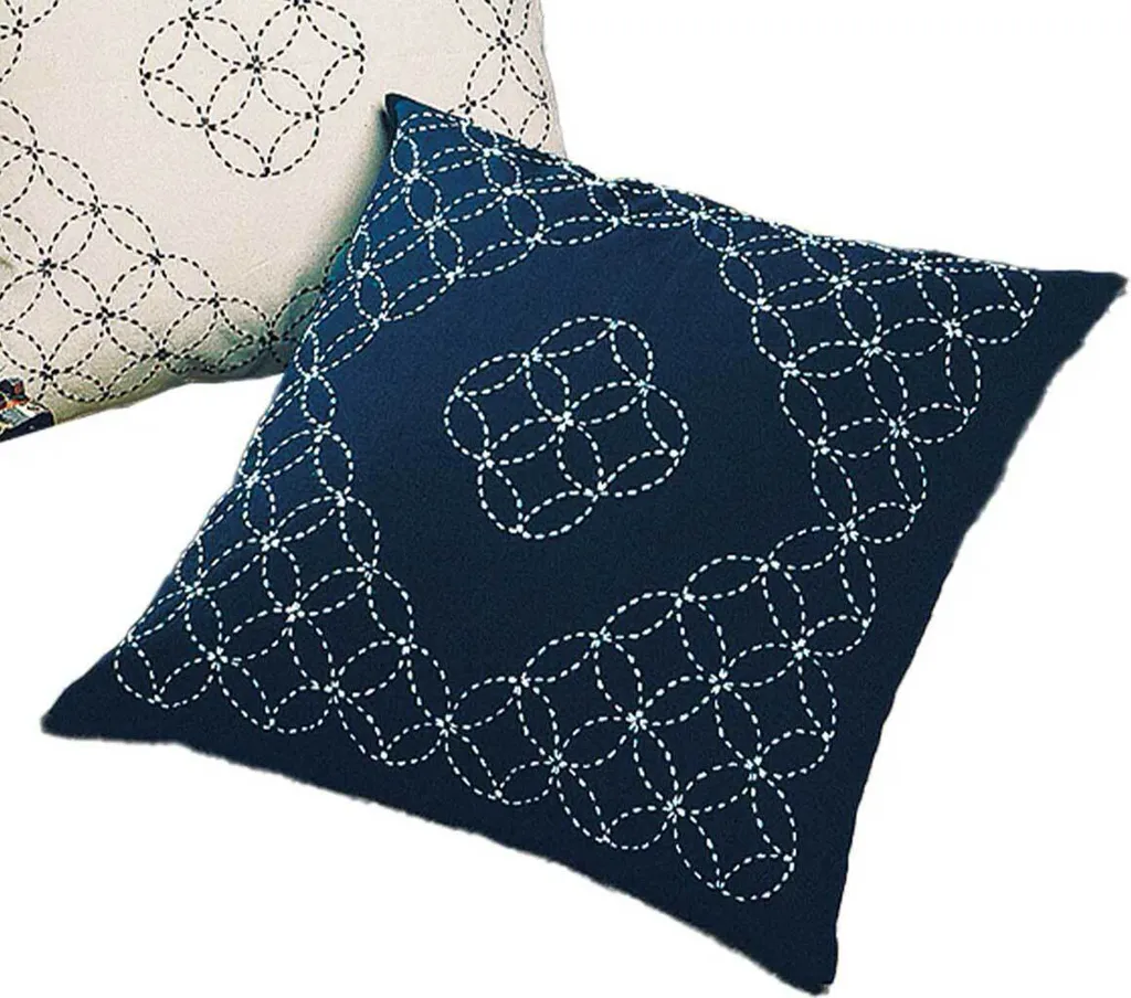 Kit Broderie Sashiko Olympus Coussin 43x43cm - Tissu Imprimé du Japon