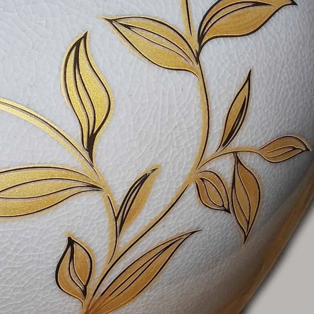 Lampe Hampton Elstead : Éclairage chic pour sublimer un coin sombre E27