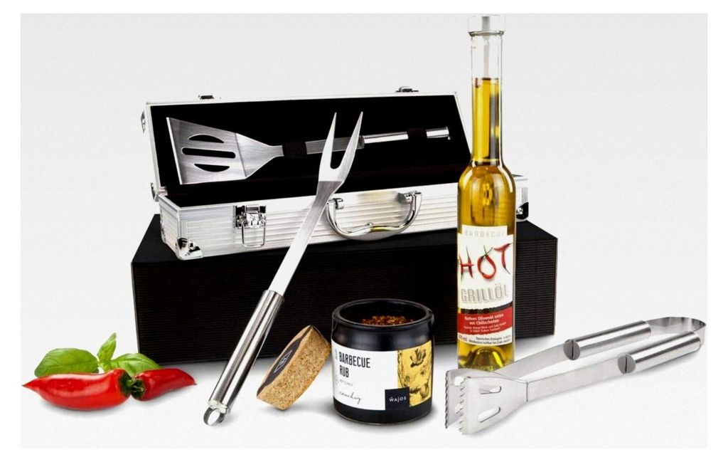 Geschenkset Grillset: 7-teilig; 3-teiliges ROMINOX Edelstahl Grillbesteck in hochwertigem Koffer + Chili-Grillöl (0,2 L) + 75 g Wajos BBQ Rub Gril...