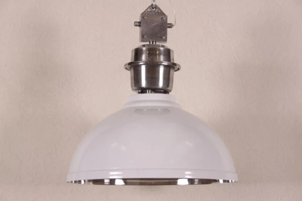 Suspension pour table de restaurant lampe industrielle vintage blanche