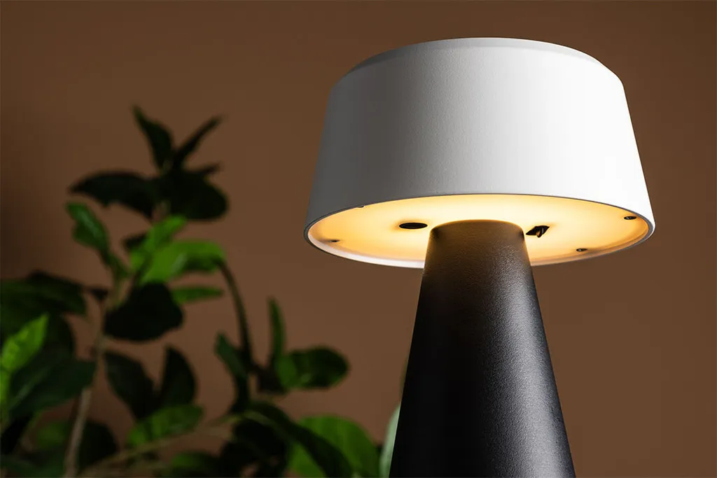 Lampe de Table Extérieure Noire Statford pour Repas de Jardin et Balcon