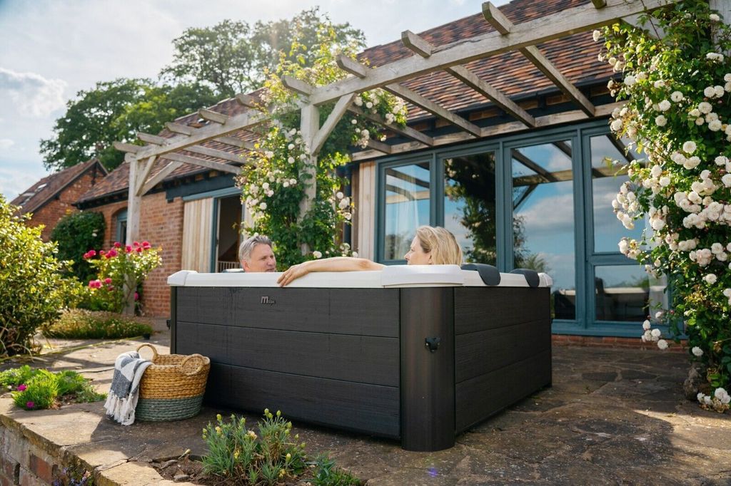 XXL Premium MSPA LED Whirlpool Outdoor Pool 160x160x65cm Produktbild 17