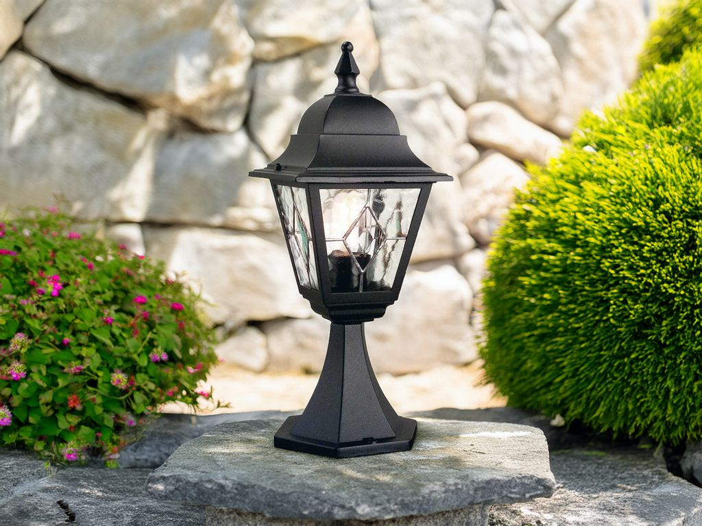 LED Sockelleuchte, Außenlaterne zur Wegbeleuchtung im Landhausstil mit Bleiglas