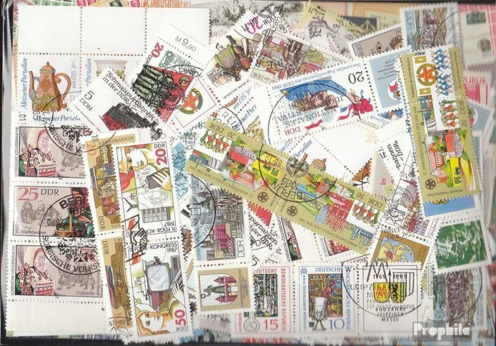 Briefmarken DDR 150 verschiedene Zusammendrucke