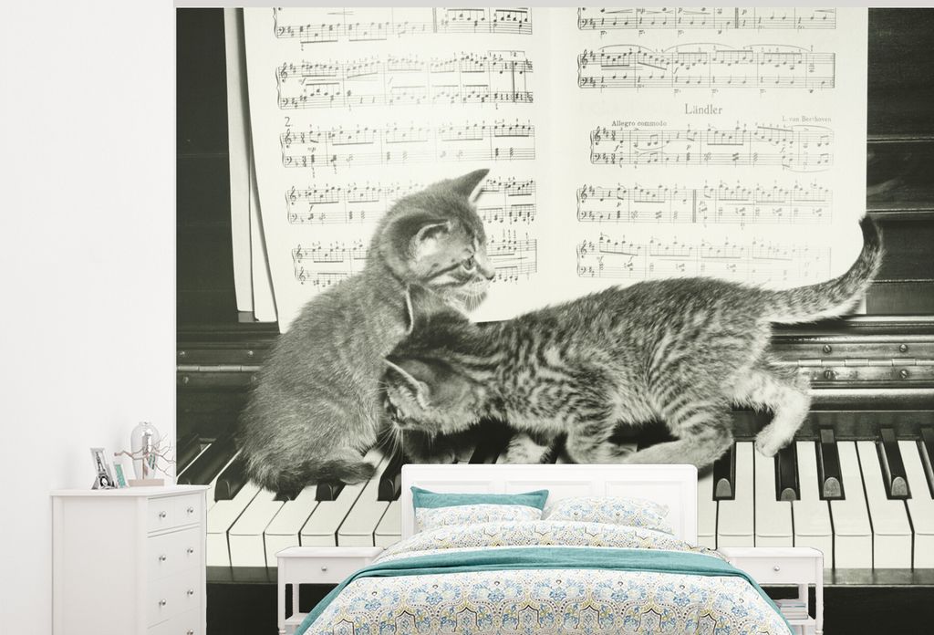 MuchoWow Fototapete für Wohnzimmer oder Schlafzimmer Wandtapete Vinyl Motivtapete Kätzchen spielen Klavier - 325x260 cm - Tapete