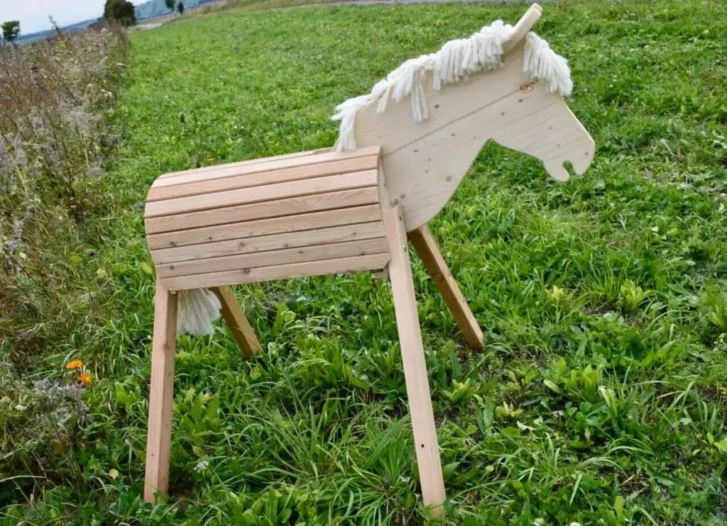 Gartenpferd "Tom", Sitzhöhe 90cm Produktbild 