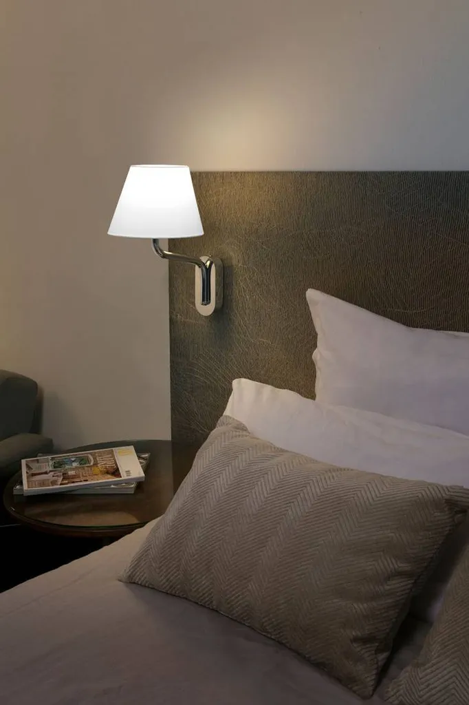 Applique murale intérieure design chrome et blanc ETERNA 24005-10 chic