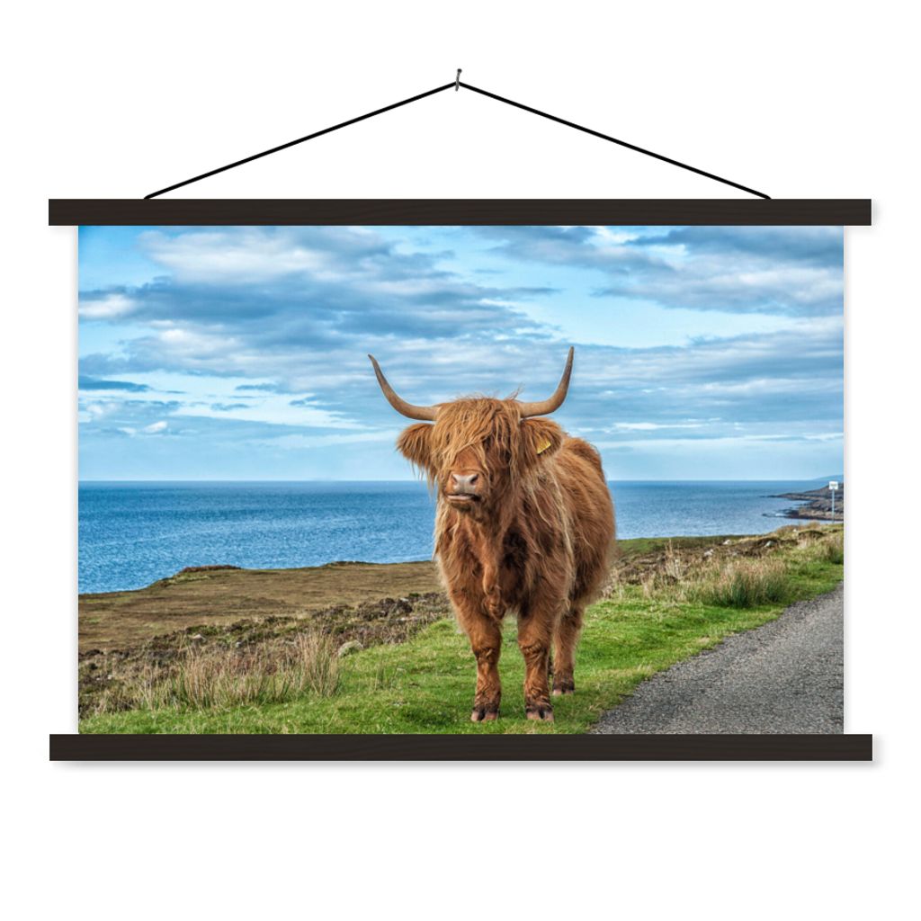 MuchoWow Textilposter Schottische Highlander - Wolken - Landschaft 60x40 cm mit schwarzem Rahmen - Hölzernes