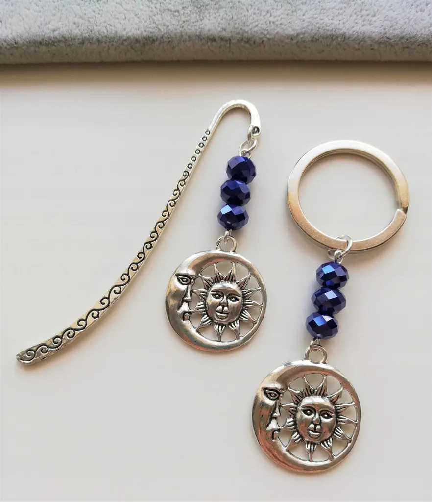 Set Regalo Segnalibro + Portachiavi Sole Luna e Granato Rosso Vivo