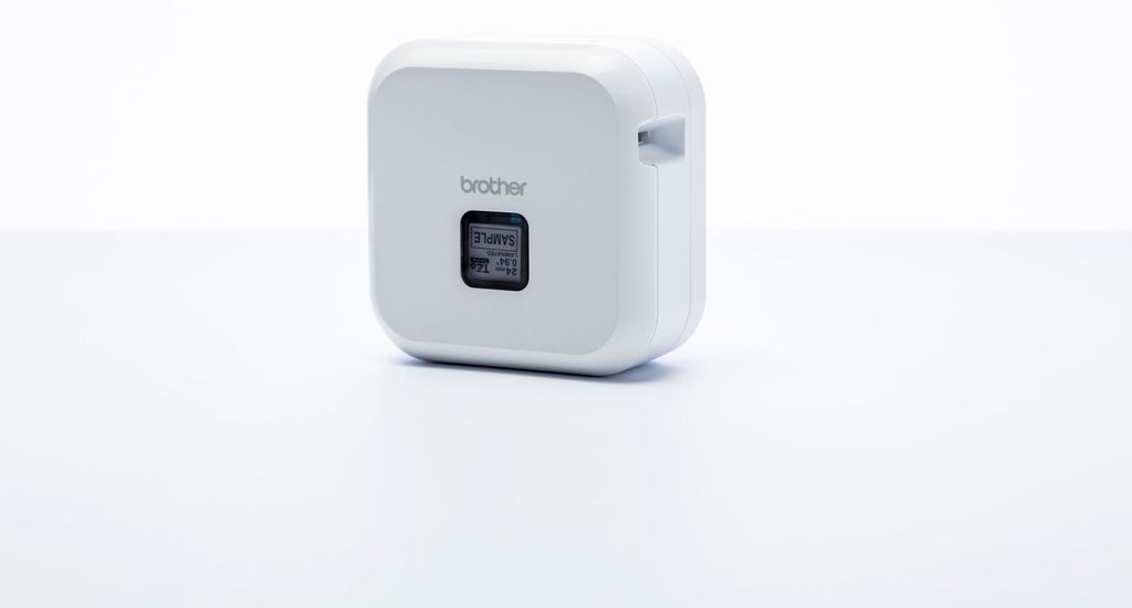 Brother P-touch P710BTH ( P-Touch Cube Plus ) weiß Immagine del prodotto 