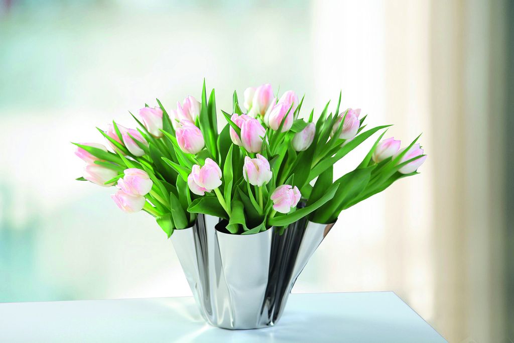 Philippi Margeaux Vase Edelstahlvase von Hand gefaltet  Produktbild 4