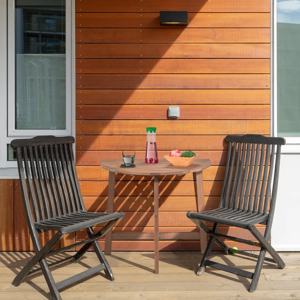Petite Table Pliante Demi-Ronde en Bois - Solution Gain de Place Balcon - 2