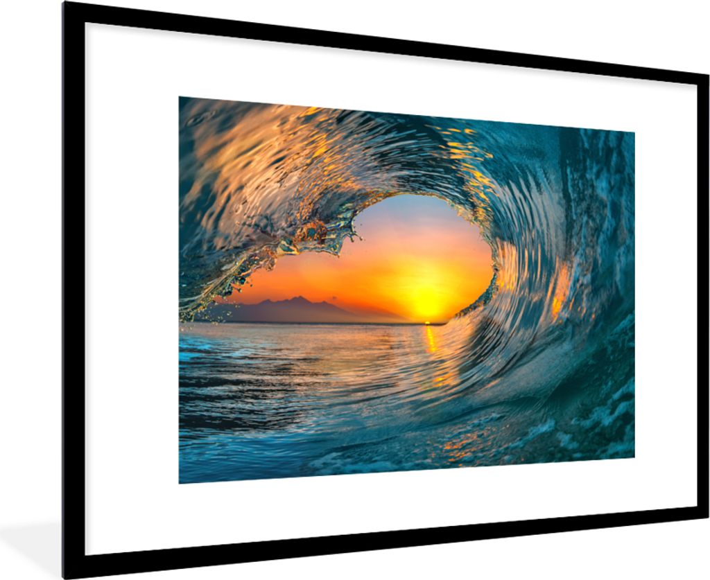 MuchoWow Gerahmtes Poster Sonnenuntergang - Wasser - Welle - Orange 90x60 cm - Poster mit Schwarzem Bilderrahmen Wandposter Rahmen Foto Bilder - ...