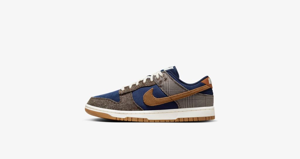 Nike Dunk Low „Midnight Navy Corduroy“, FQ8746-410, Größe: 42