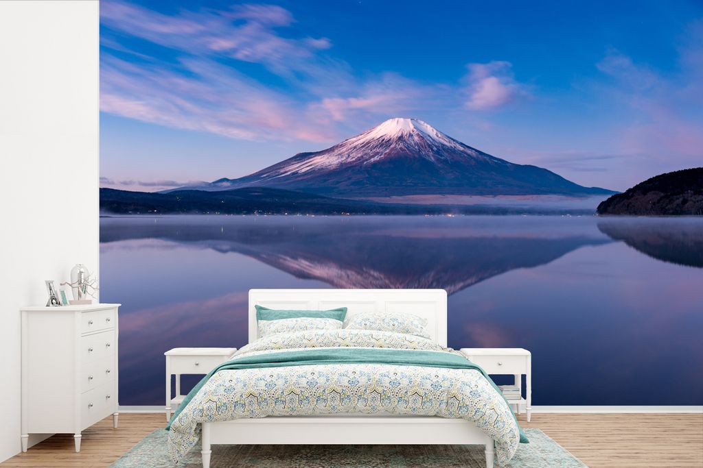 MuchoWow Fototapete für Wohnzimmer oder Schlafzimmer Wandtapete Vinyl Motivtapete Spiegelung des Fuji-Vulkans in Japan im Wasser - 450x300 cm - ...