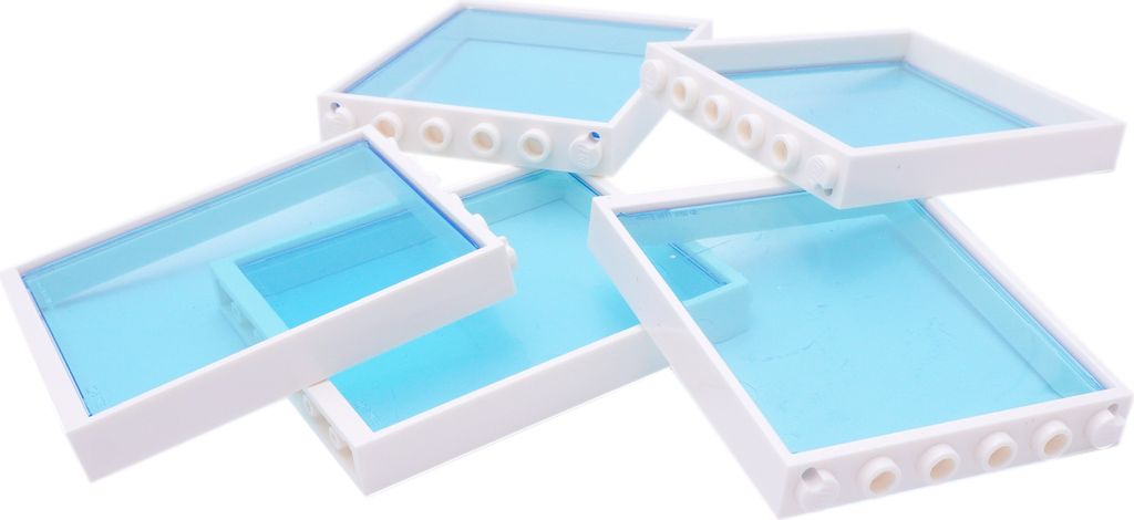 LEGO® 1x6x5 Okno Białe i przezroczyste niebieskie szyby - Zdjęcie produktu 