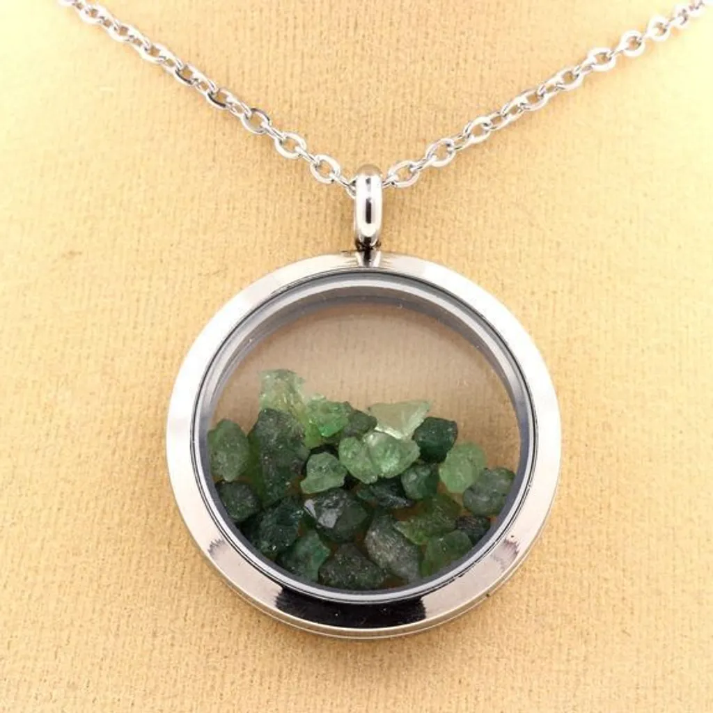 Collier tsavorite brute et grenat - Éclat vert intense et design unique