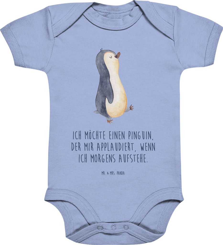 Mr. & Mrs. Panda Strampler Baby Pinguin marschieren 3. - 6. Monat - Dusty Blue - Geschenk, Aufstehen, Bruder, Spazieren, Pinguine, Familie, baumwol...