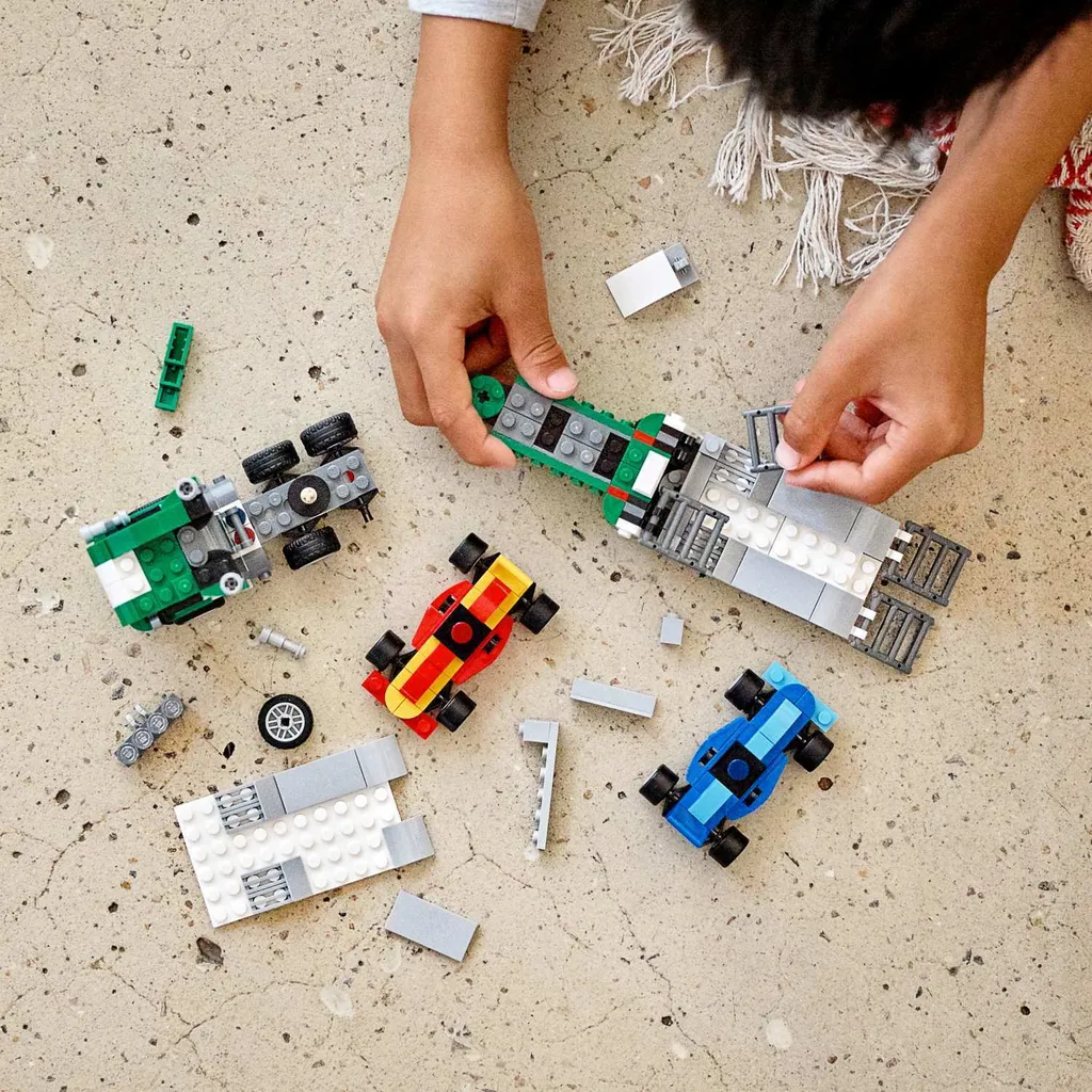 Jeu de construction camion de transport LEGO Creator 3 en 1 modulable - 13