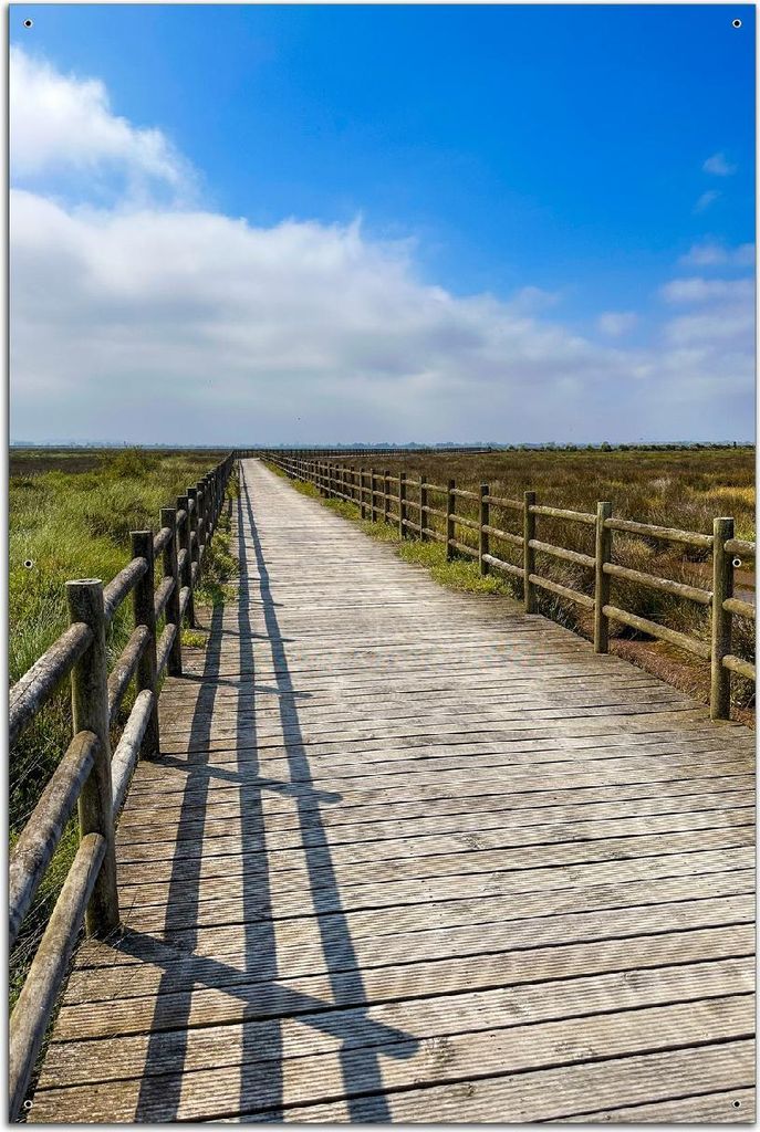 Wallario Outdoor-Poster für Garten oder Balkon, Motiv Holzsteg durch Moorlandschaft, in ca. 61 x 91,50 cm