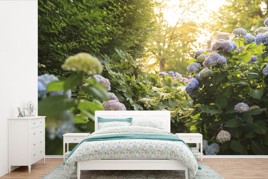 MuchoWow Fototapete für Wohnzimmer oder Schlafzimmer Wandtapete Vinyl Motivtapete Gelbe Hortensien im Garten - 360x240 cm - Vinyl-Tapete