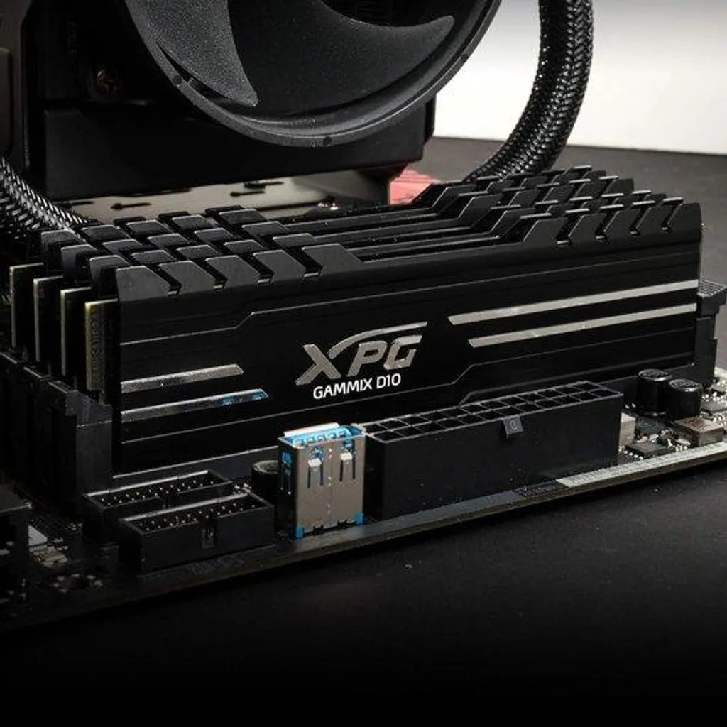 DDR4 16 Go 3200 MHz CL16 Kit Mémoire Vive avec Support XMP 2.0 Rapide