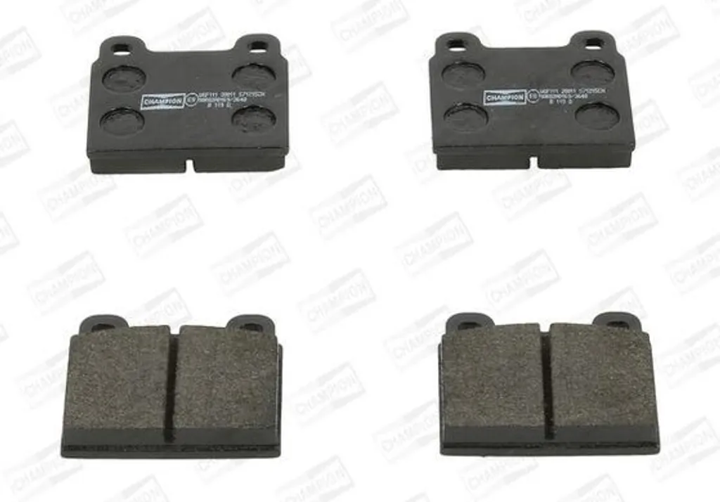 Plaquettes de frein CHAMPION 571215CH OE 60713 601 pour Spider 115