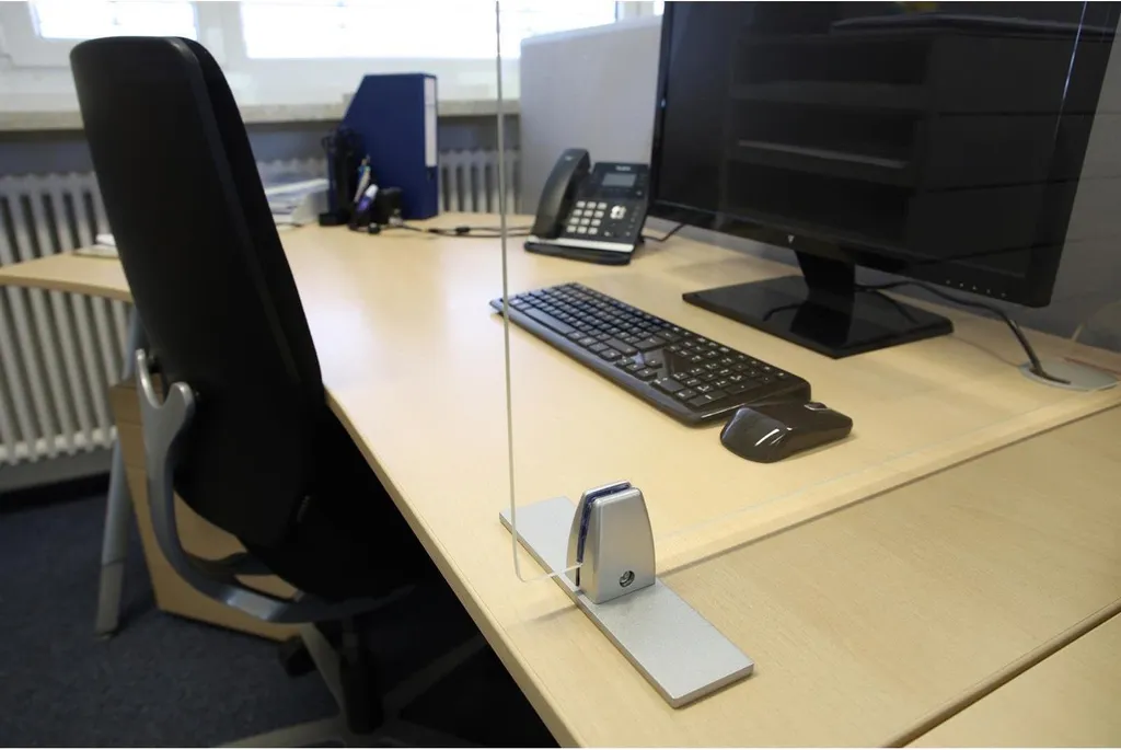 Fixation de table pour écran anti-postillons EICHNER 9127 - 3