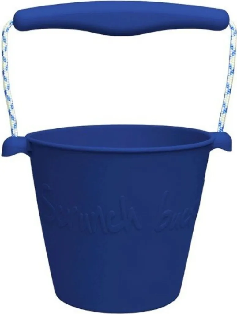 Seau Scrunch Bleu marine en silicone pour jeux de plage et jardin